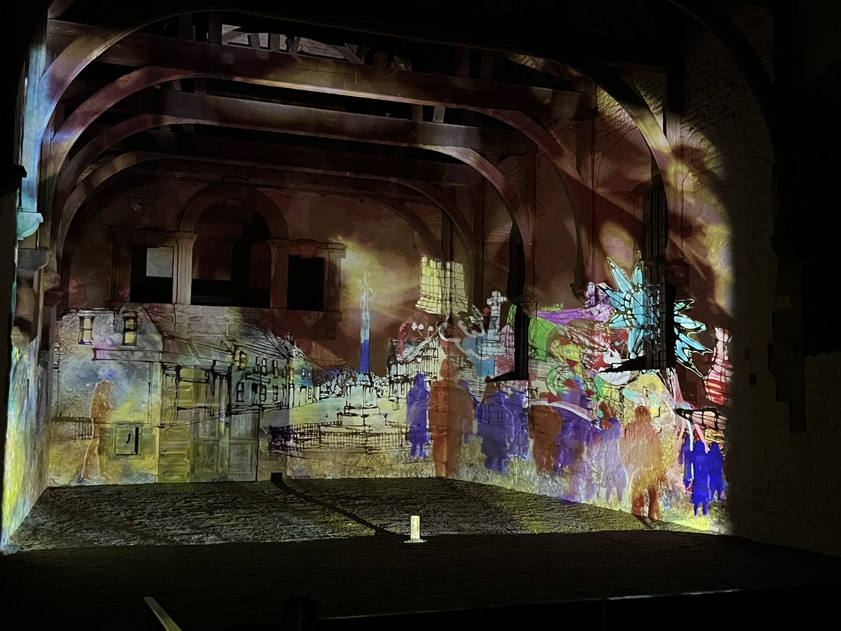 DifferentL's tweet image. Fabulous day with fabulous people at #BolsoverCastle thanks to @JunctionArtsUK @EnglishHeritage @PopcornMedia_uk. Huge congratulations to @williamlindley1 for beautiful film celebrating 30 years of the Bolsover Lantern Parade 👏🏼👏🏼👏🏼