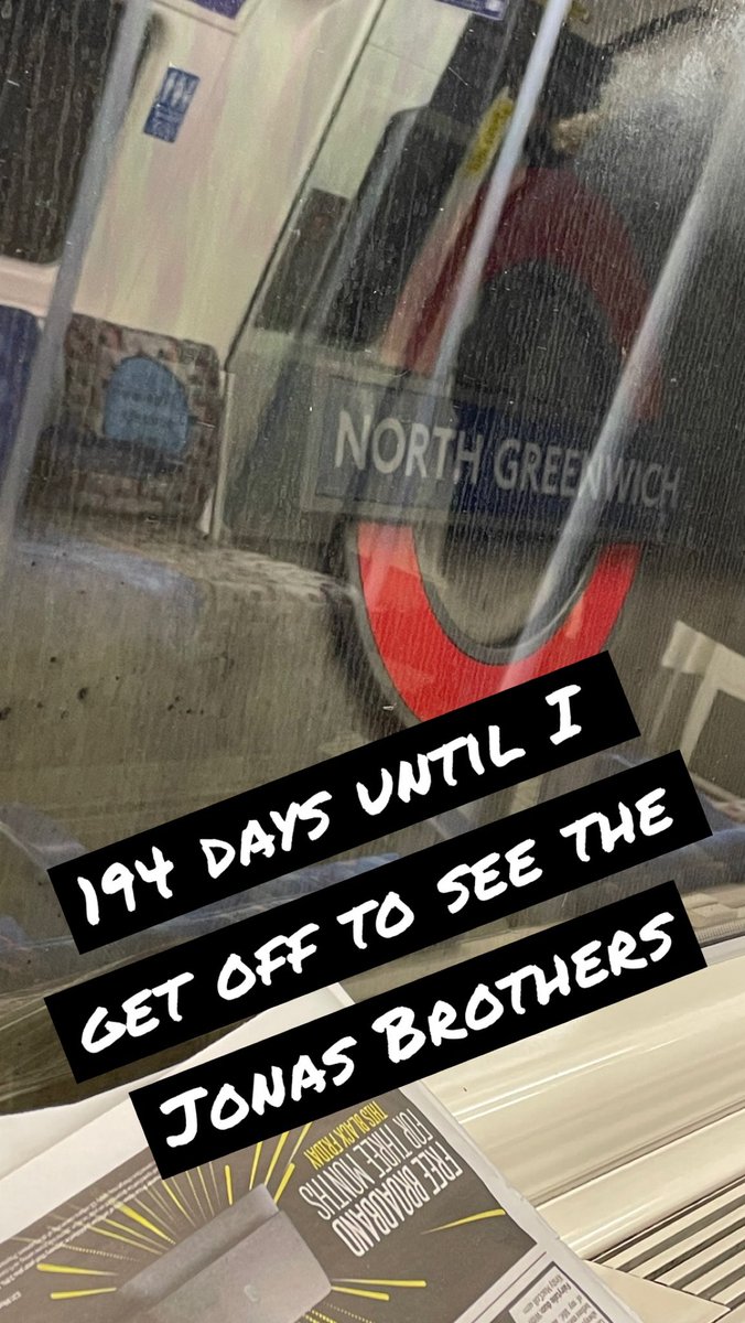 JonasBrosFanUK's tweet photo. #Day29 in my countdown series. #JonasBrothers #TheTour https://t.co/7voMH7Ciz7