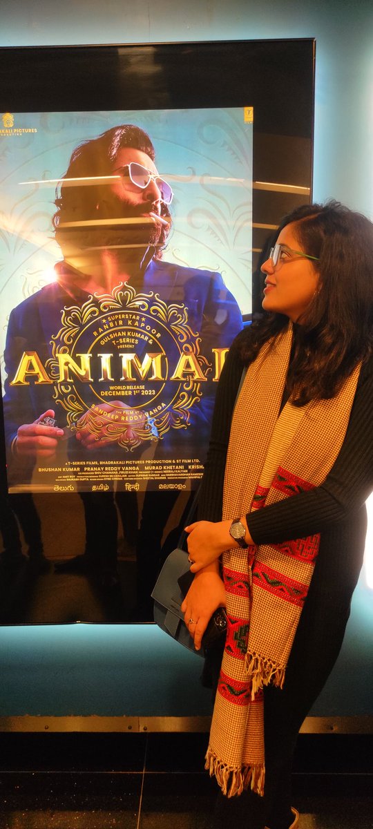 By watching the film, I felt that there is an animal within each one of us when it comes to our family... Isn't it? Well, we should not become animals, but rather watch the film and enjoy it.

#AnimalMovieReview
#Animal
#AnimalTheMovie