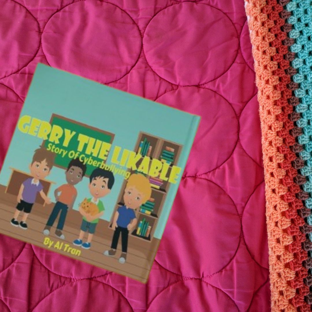 The Book Smuggler's Den tweet media