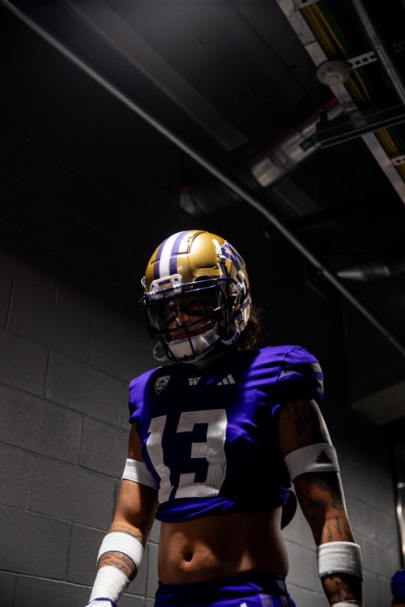 UW_Football's tweet image. Purple Reign ☔️