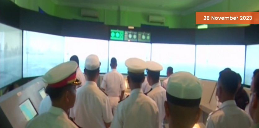 rajfortyseven's tweet photo. #CCP #China #PLAN #44EscortFleet briefed by #Tatmadaw Navy #TrainingCommand HQ. https://t.co/xexPIghyqH