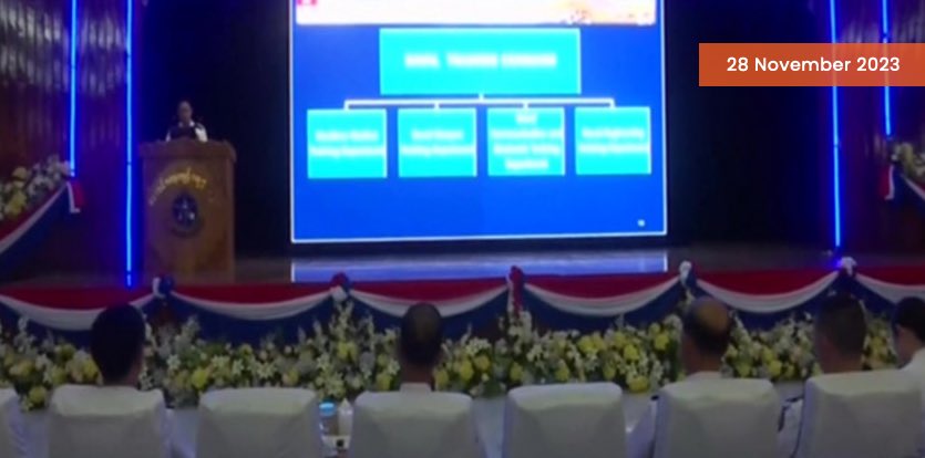 rajfortyseven's tweet photo. #CCP #China #PLAN #44EscortFleet briefed by #Tatmadaw Navy #TrainingCommand HQ. https://t.co/xexPIghyqH