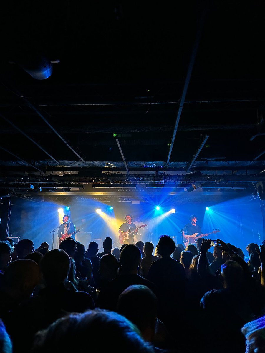 RichHardwick784's tweet photo. The View @viewofficial tonight Sheffield Uni. What a set, what an Album, what a band. So good to be back at a View Gig. https://t.co/Y6V4toaiOx