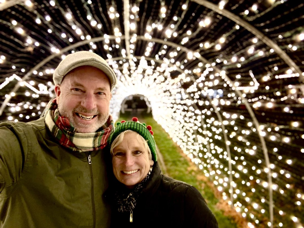 Holland’s Mayor Nathan Bocks tweet media