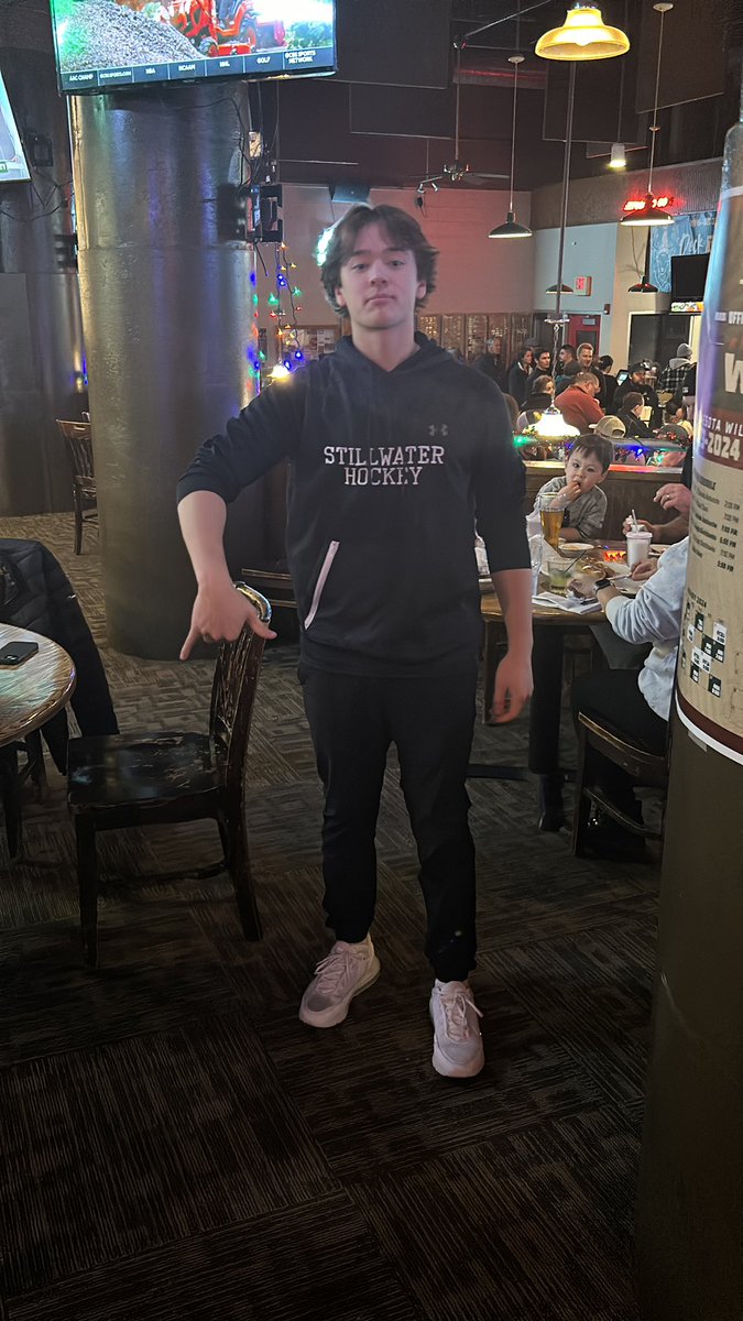 What even is a laker.  Nathan Harvey gets pog as he absolutely humiliated prior lake with 2 genos with a final score of 6-3. #wickontop #permboy