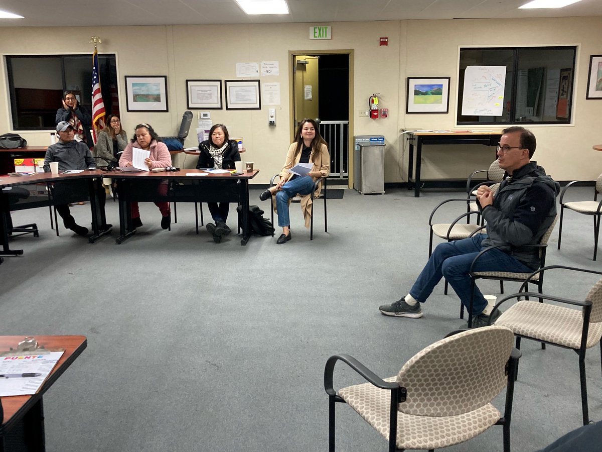 I joined @PuentePescadero and Del Campo al Cambio for an important discussion about the needs of farmworkers on the southern San Mateo County Coast. We must build more affordable housing and work to ensure all Californians have access to clean drinking water.