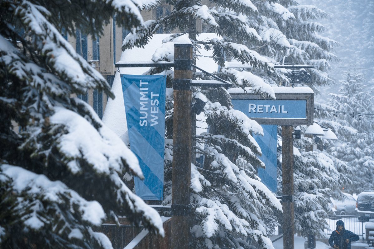 Summit at Snoqualmie tweet media