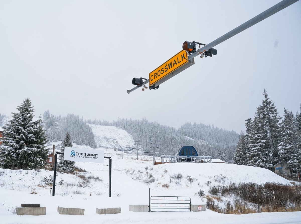 Summit at Snoqualmie tweet media