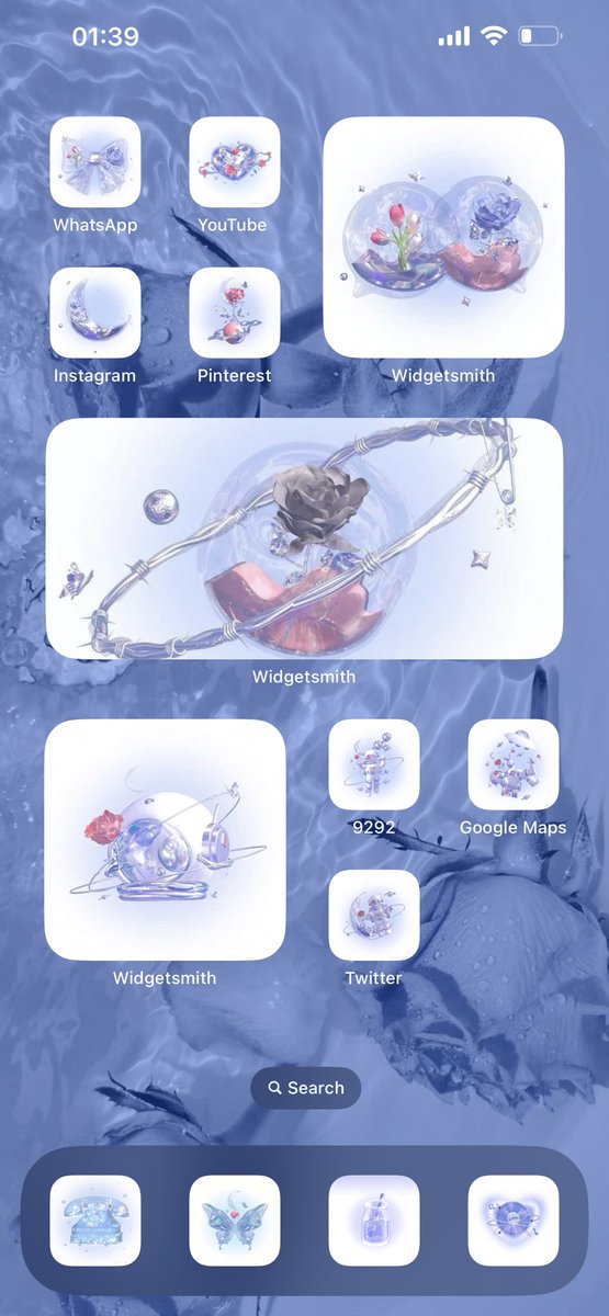 berrysukehiro's tweet image. My new Home Screen layout.
Background wallpaper is temporary 
( I’m still deciding)
#ioshomescreen 
#ioslayout 
#homescreensetup