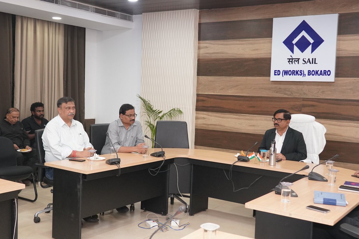 SAILBSL2's tweet photo. Capital Repair of Converter D1 in SMS new completed in record time
===
The #SMSNew unit creates a #benchmark by finishing the #capitalrepair work of Converter D (1) in just 88 days, despite challenges with the help of central agencies.
Tap on ALT in the pic below to know more https://t.co/DStUrXKY7k