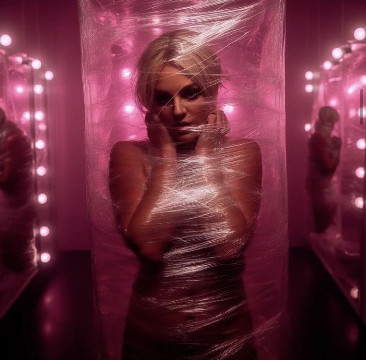 framingbritneys's tweet photo. 🟣🟣🟣🟣🟣

Justice is the ethical, philosophical idea that people are to be treated impartially, fairly, properly, and reasonably by the law and by arbiters of the law.. ⚖️

#JusticeForBritney ♦️
#BritneySpears ♦️ https://t.co/U79Tm5WR0T