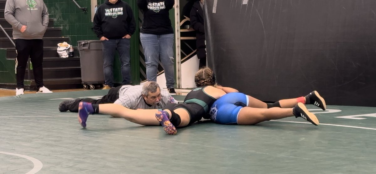 Rusty_Monkey630's tweet photo. Jailyn with another first period pin in the quarterfinals. @jailynebert3 @fznactivities @missouriwrestle @smccormick630 #girlswrestle #countdownto100wins #13togo https://t.co/OhO1mw9reQ