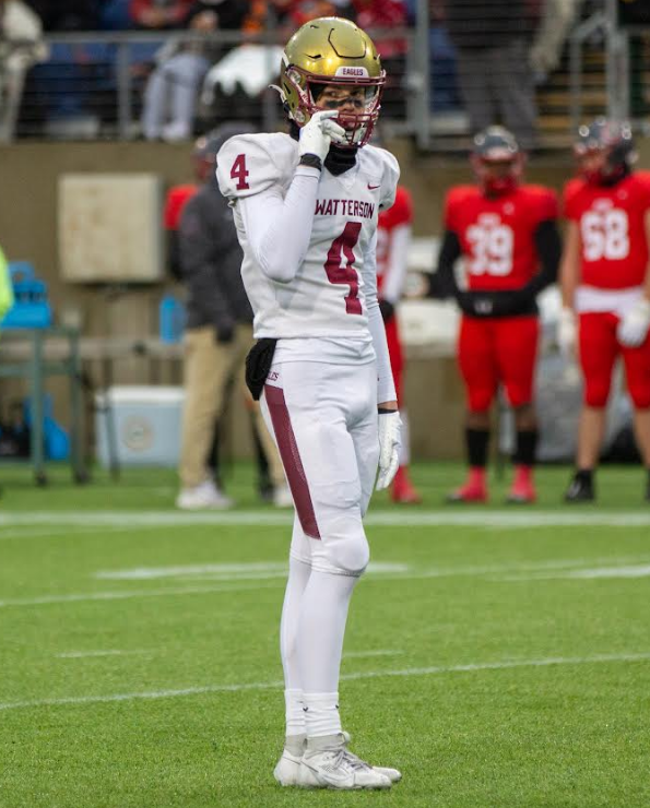 ProFootballHOF's tweet photo. The OHSAA Championships in Canton had a particularly Hall of Fame flavor today.

Playing for Columbus Bishop Watterson was Drew Bellisari, who is the godson of the Class of 2023's @rondebarber. https://t.co/e9djQSvchc