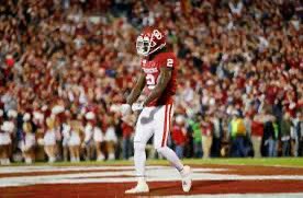 zachturner2026's tweet image. Blessed to receive an offer from  Oklahoma University #SoonerNation @CoachEmmett @CoachXBrown @CoachSamuels11 @drobalwayzopen @WRHitList