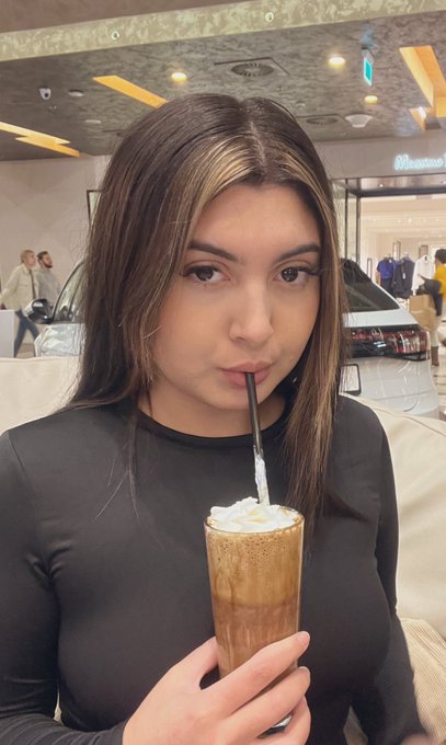 Men with smaller 🍌 are shown to be better at pleasuring their female partners 68% more than men with