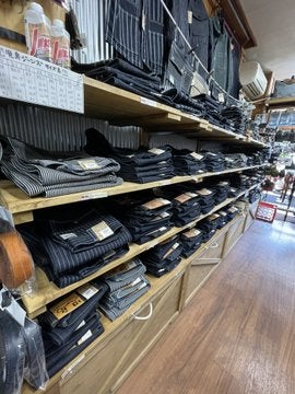 WESTSIDE_army's tweet image. こんにちは！WESTSIDEです。

年内開催！！
アパレルキャンペーン
N3-B　25％OFF！

雑貨キャンペーン
店頭商品10％OFF！

LEATHERMAN・児島ジーンズ
店内キャンペーンもありますので
是非ご来店お待ちしてます！

#N3B #サバゲー #LEATHERMAN #児島ジーンズ #雑貨