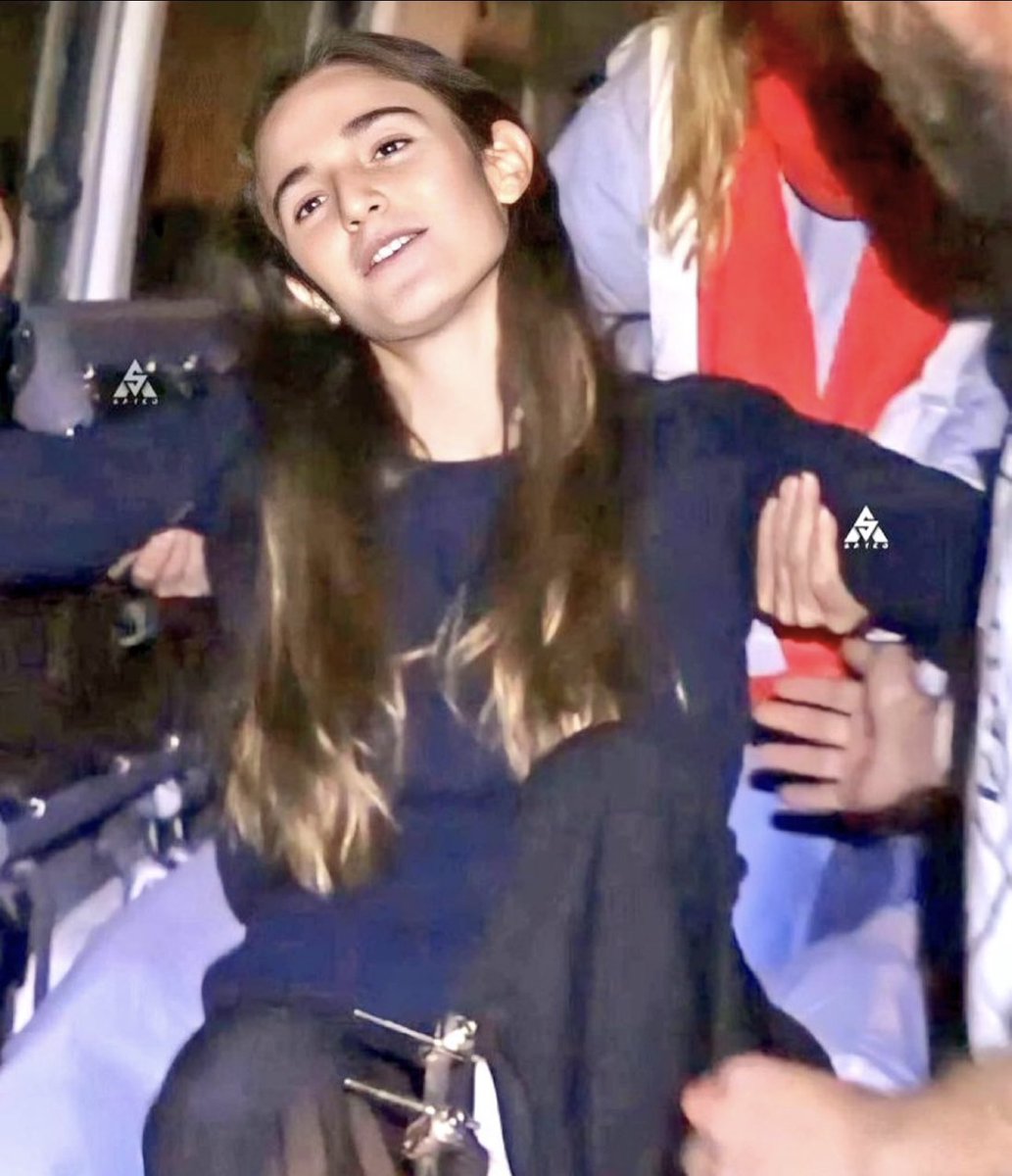 FalasAbuAmal's tweet photo. AHORA Maya Bengi se niega a una reunión con Netanyahu indicando que las manos del Primer Ministro de #Israel están manchadas con sangre de los niños de #Gaza.
03:36 https://t.co/MWwclemuI5