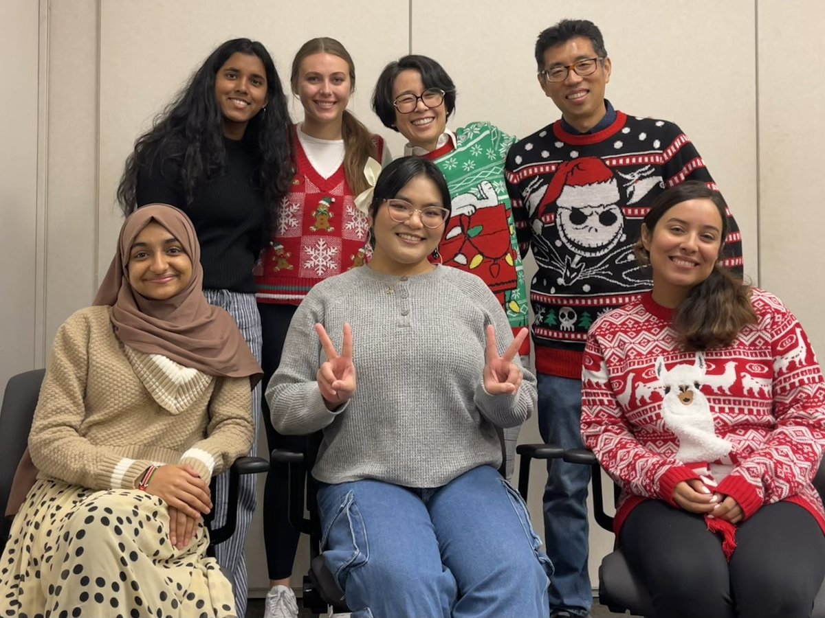 2023 Fall semester Suzuki lab group photo🎉