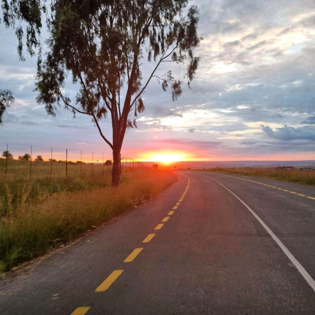 Best #cycling view in the #morning #sunrise #cradleofhumankind #SouthAfrica