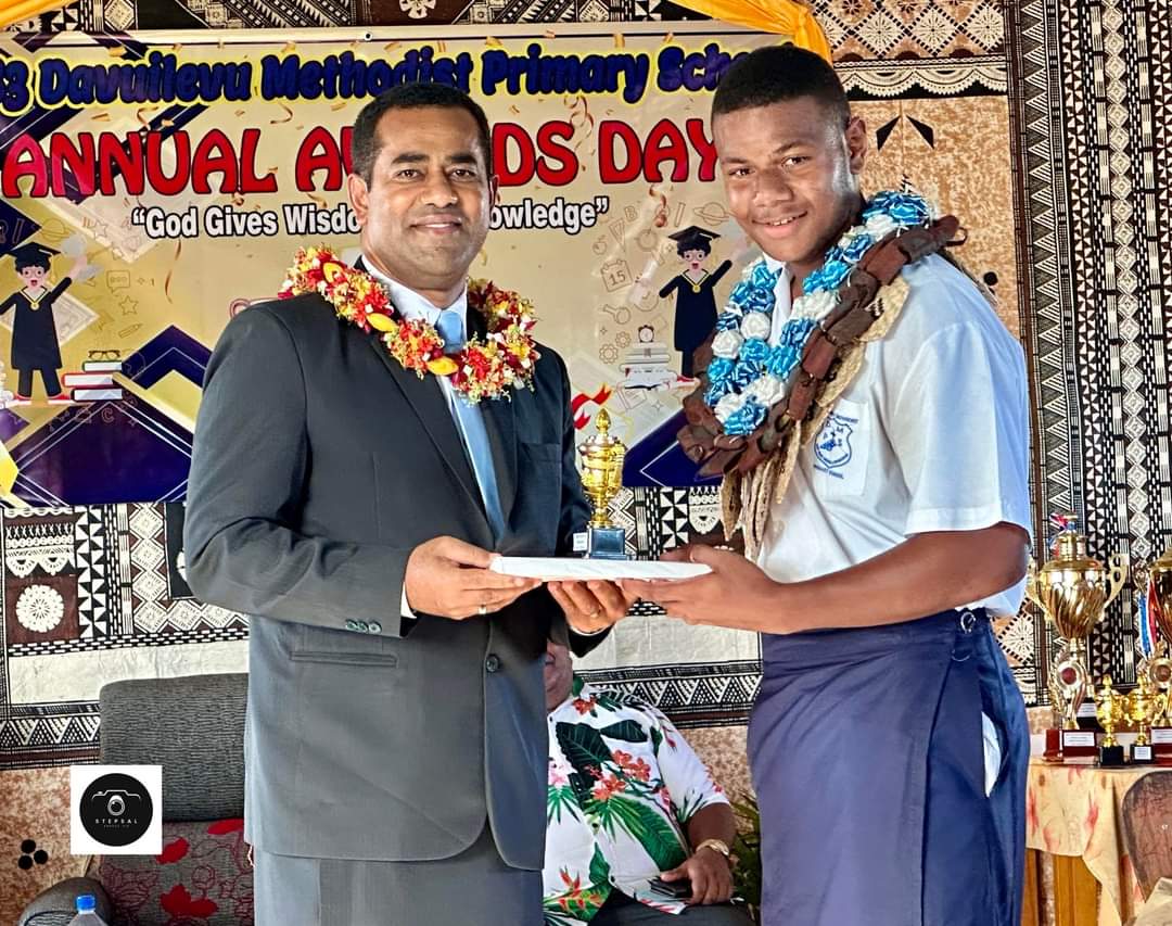WRITE UP BY STEPSAL FIJI #EducationConnectsDreams | Students Encouraged On Ways to Survive Realities of Time 📚 🖊️ ▫️Minister for Lands and Mineral Resources reminded students of Davuilevu Methodist Primary School today that education is the cornerstone of progress.