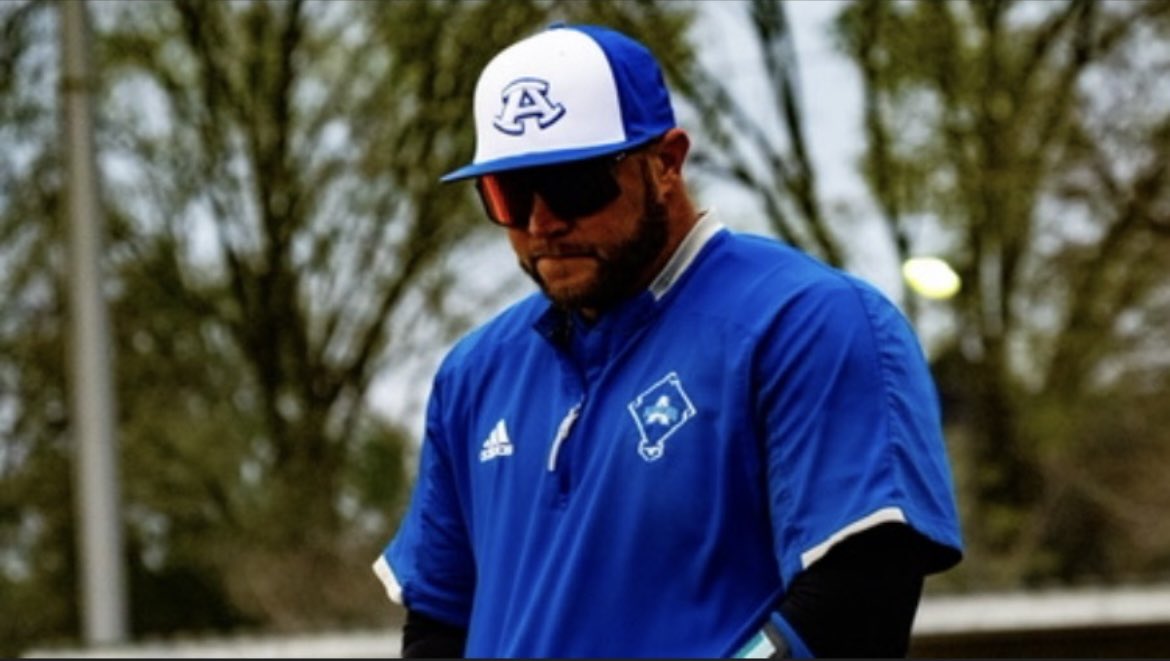 In his element - in his zone...the best part about this former Mustang becoming our 23-24 TEACHER OF THE YEAR is that his US History class lays the foundation for what learning should look like in every classroom &amp; on every field!  🎉@AldineHSBasebal Let your work speak for you!