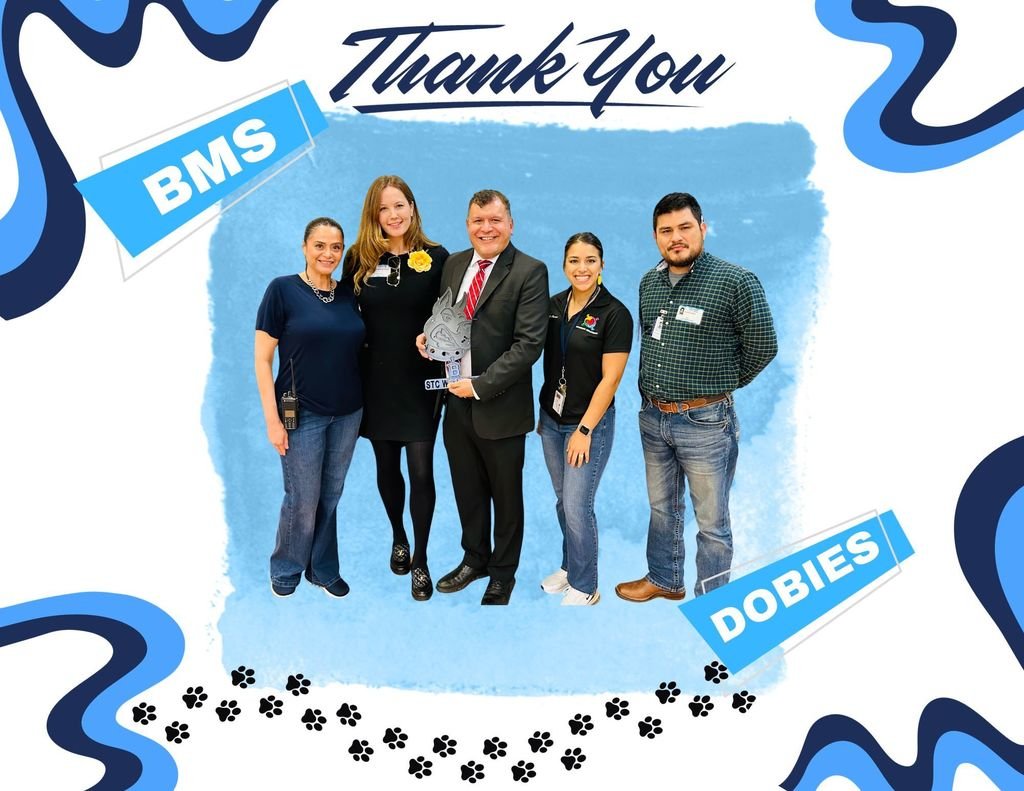 💙 🐾 Thank you, School Board member, Elizabeth Kittleman, for sharing your time with our students and staff at our career fair. Mr. Cortez, thank you for your time and the amazing iron dobie you gifted our campus.  We appreciate you! 🐾💙  

 #BMSDobies #DobiePride #DobiePack