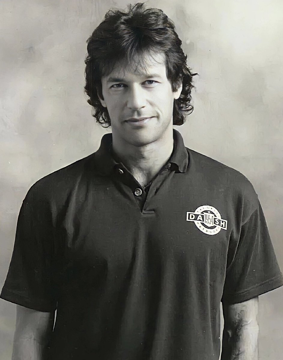 Waseem Akram tweet media