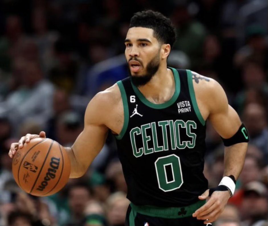 AlexCaruso's tweet photo. Jayson Tatum Under 27.5 Points✅

Ejection helped us but a win is a win https://t.co/BDJAVR6LMG