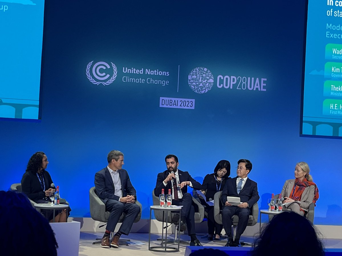 JordanHarris_CC's tweet photo. @Regions4SD @COP28_UAE 

Scottish First Minister @HumzaYousaf “At COP we need to make sure that subnational governments are inherently involved in the negotiations. If national governments want to meet their targets, they need us to do that”

#LCAS #RegionsVoice #Multilevelaction https://t.co/G30h3D44T8