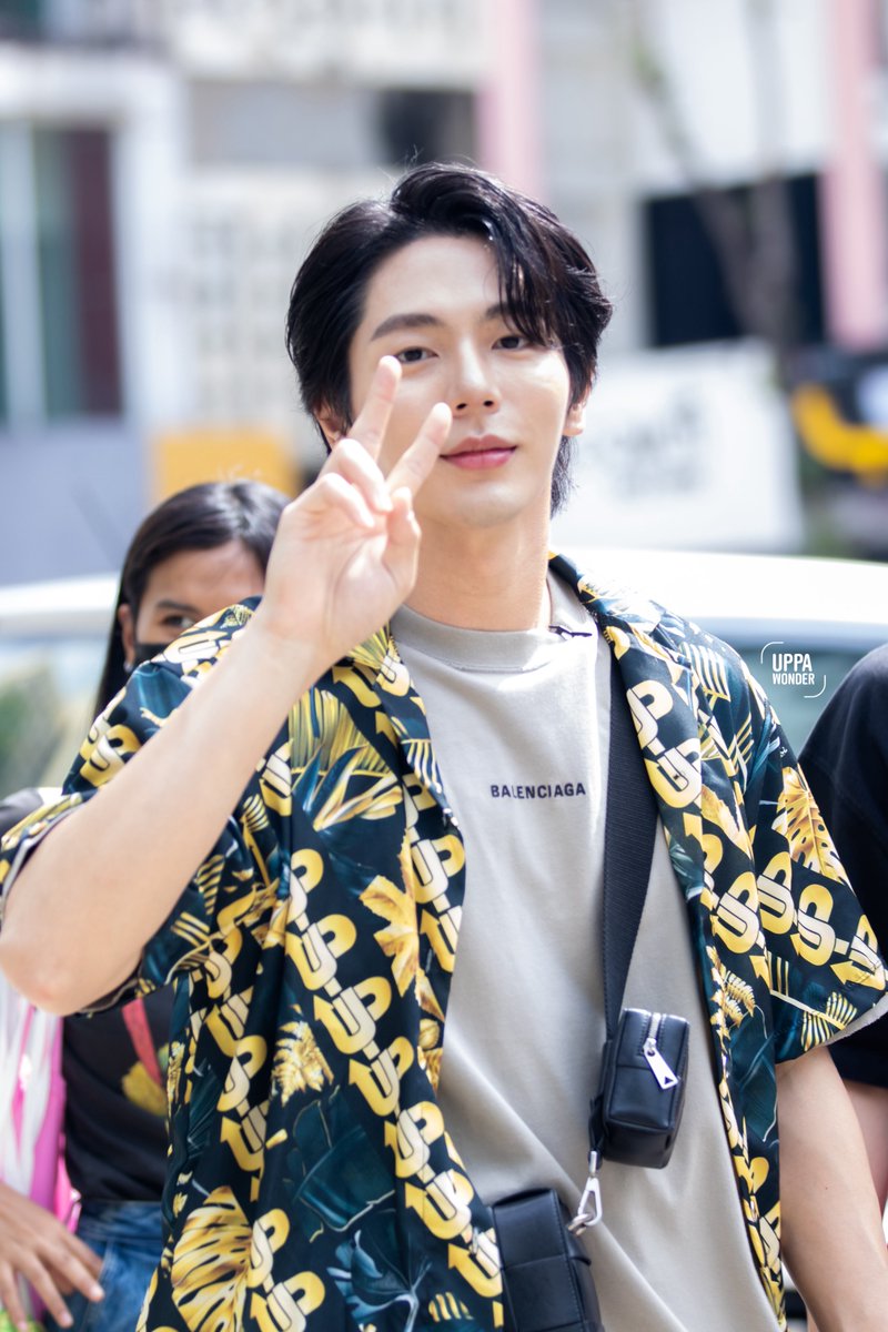 ยังเป็นน้องอัพที่น่ารักเสมอ แอบแวะมาหาแปปนึงมัมหมีติดธุระตอนเย็นดีใจที่ได้เจอนะครับ 🖐🏻🤍✨

#UPPOOMPAT29THBD
#uppoompat <a href="/uppoompat/">uppoompat</a>