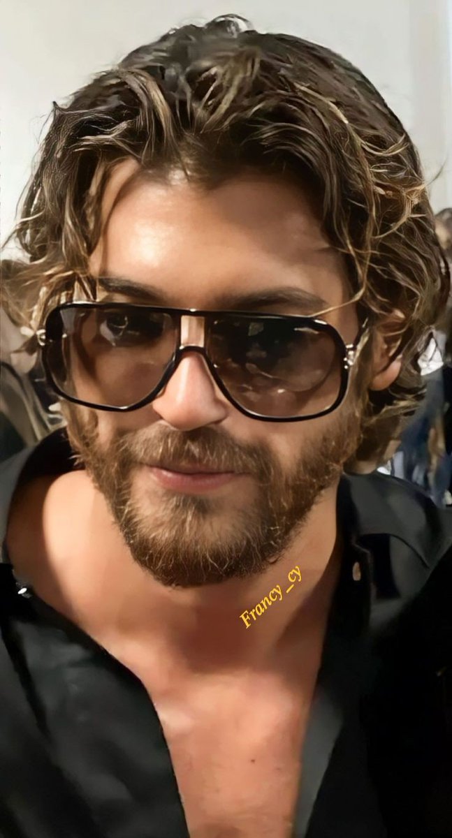 Le persone più importanti non si cercano te le presenta la vita....
Buongiorno 😘#𝕮𝖆𝖓𝖄𝖆𝖒𝖆𝖓