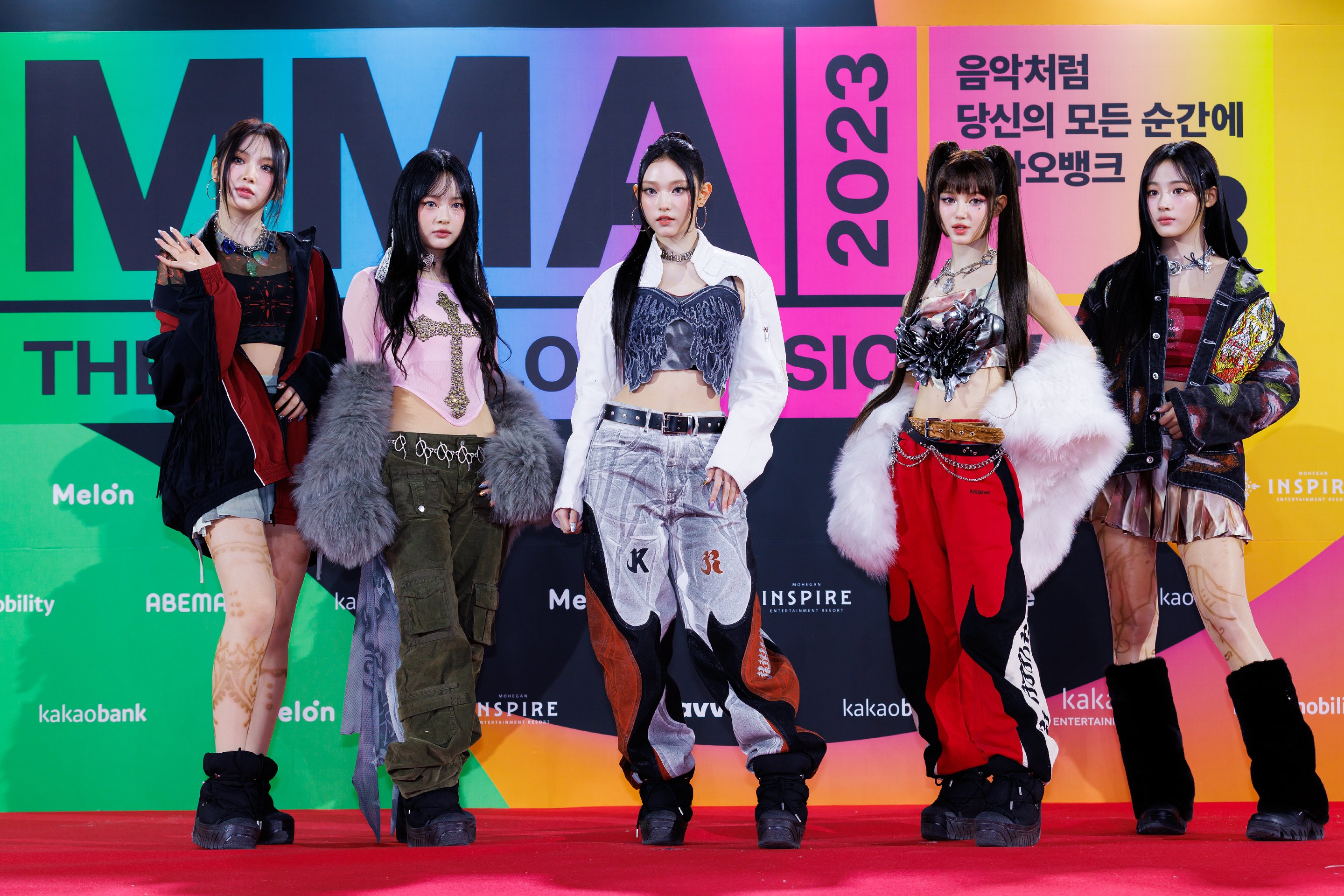 GAU5x0LagAAyxWH?format=jpg&name=4096x4096