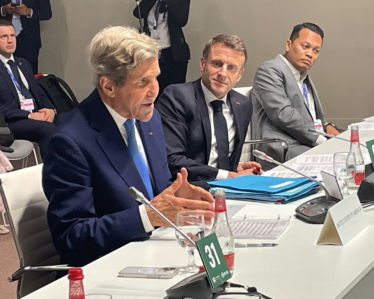 Climate @ State (@climateatstate) on Twitter photo At #COP28 , I joined President <a href="/EmmanuelMacron/">Emmanuel Macron</a> & other leaders to proudly announce the United States is joining the Powering Past Coal Alliance. 
We will work with partners around the world to phase out unabated coal, an absolutely essential step for keeping 1.5 C within reach. At #COP28 , I joined President <a href="/EmmanuelMacron/">Emmanuel Macron</a> & other leaders to proudly announce the United States is joining the Powering Past Coal Alliance. 
We will work with partners around the world to phase out unabated coal, an absolutely essential step for keeping 1.5 C within reach.