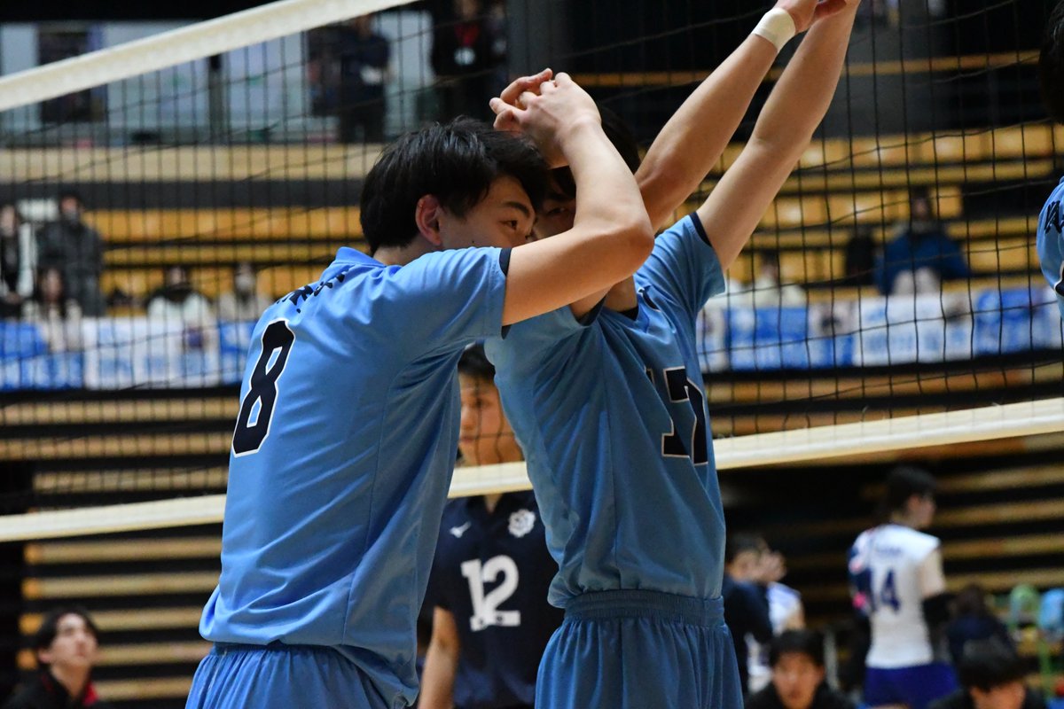 【全日本インカレ男子トーナメント】 準決勝　第2試合 日体大 2(17-25.25-27.25-21.25-23.10-15)3 順天堂