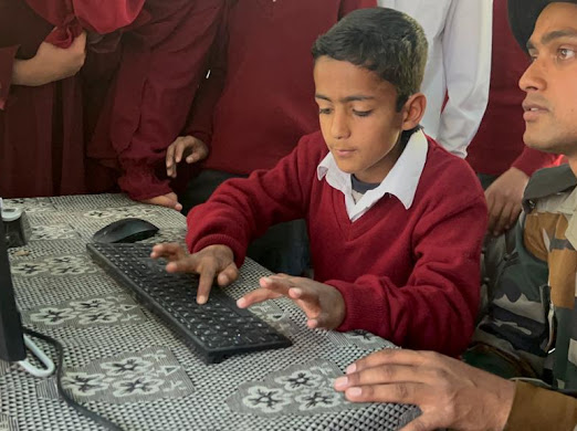 saheen84379635's tweet photo. #WorldComputerLiteracyDay
#DigitalLiteracy
#TechLiteracyWave
#KeyToTechWisdom https://t.co/L2sq7KjSO8