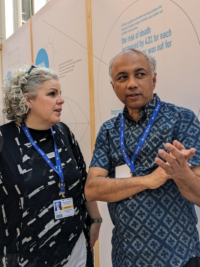 RanaAdibX's tweet photo. This morning was one of the highlights of #COP28 so far. I was at the WHO #EnergyforHealth booth.
1 billion people in low and lower-middle income countries are still served by healthcare facilities without reliable electricity or with no electricity access at all. https://t.co/ibwmC7em8z