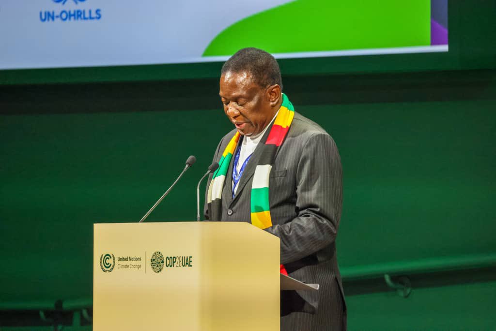 This morning His Excellency, President @edmnangagwa addressed the High-level Meeting of the Landlocked Developing Countries (LLDCs). He spoke on “Addressing the unique climate vulnerability of LLDCs through partnerships”. These countries are mainly covered by forests which are