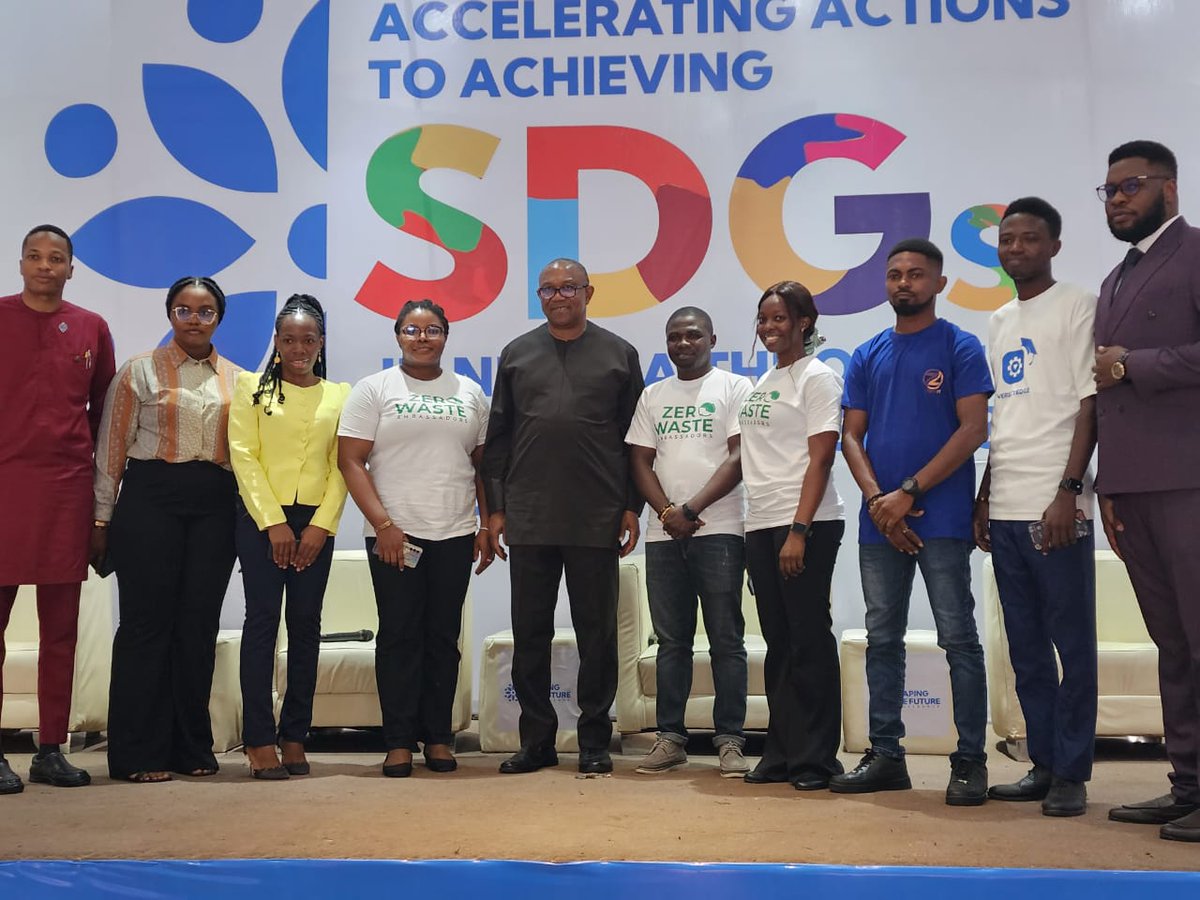 PeterObi's tweet image. Yesterday, I had a very useful day in Enugu with a cross-section of Nigerian youths. The event was a very interesting interactive session with young entrepreneurs, youth advocates, and change agents in an event aimed at discussing how to 'Accelerate Actions to Achieve the SDGs