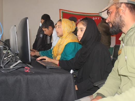 saheen84379635's tweet photo. #WorldComputerLiteracyDay
#DigitalLiteracy
#TechLiteracyWave
#KeyToTechWisdom https://t.co/PZab1CTC7l