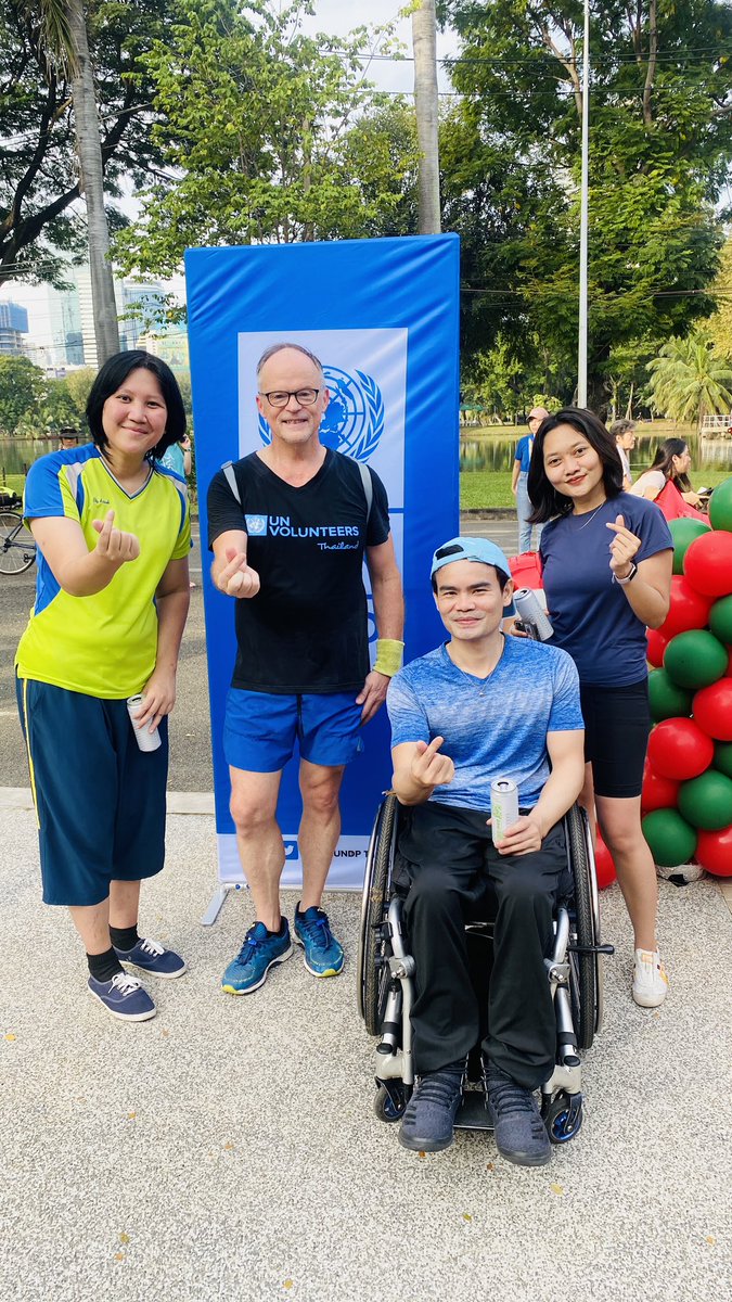 CSappinandana's tweet photo. UNV Team!
#Run2Gether by @UNDPThailand, @thaihealth, Together Foundation
#InternationalDayofPersonswithDisabilities #DisabilityDay #วันคนพิการสากล https://t.co/RfCz7YQkCr