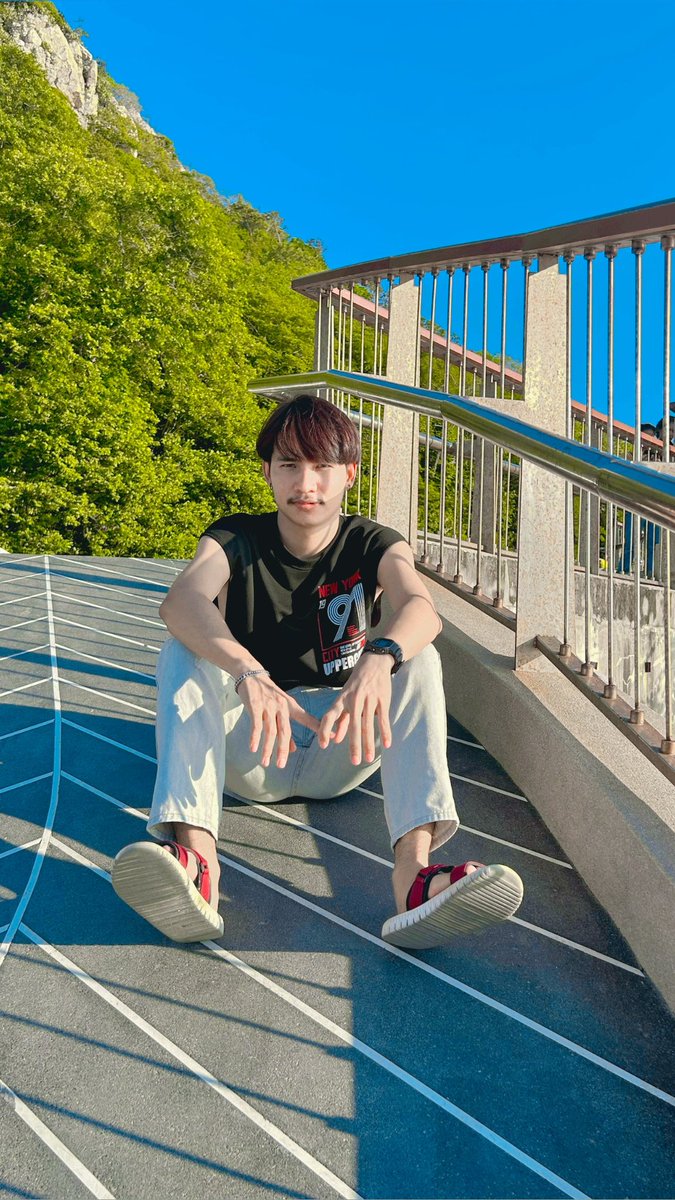 Tmm199614's tweet photo. คิดถึงบ้านล่ะ นับถอยหลังเลย #มหาสารคาม บ้านเกิด #สารคาม น้ำไม่ต้อง🤣 https://t.co/yyN6a6cg0q