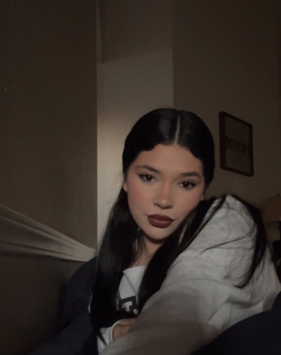 Tell her about me ✨