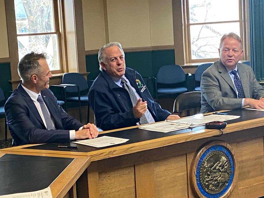 Nevada Governor <a href="/JosephMLombardo/">Governor Joe Lombardo</a> &amp; I signed an agreement, which aims to establish an integrated energy park powered by renewable energy, creating jobs &amp; growth in rural #Lincoln County. 

Inspired by <a href="/GreenLabSkive/">GreenLab</a>, it could be replicated throughout the US.

Great work #TCNA