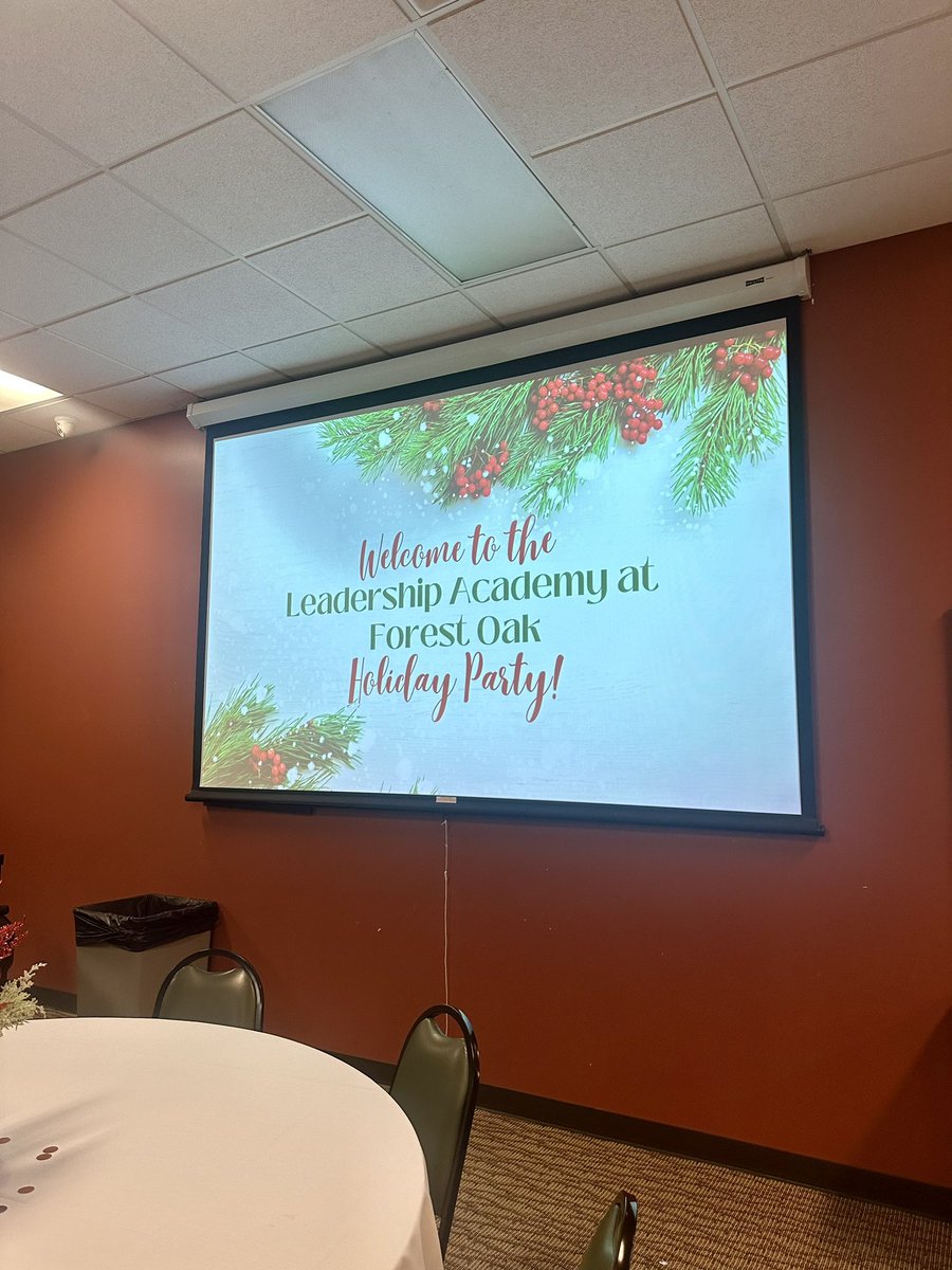 Saltgrass Steakhouse ✔️
Karaoke ✔️
Socializing ✔️
2023 Holiday Party ✔️

Great night with my work fam! ♥️🦁
<a href="/LAForestOak/">Leadership Academy at Forest Oak</a> <a href="/LAForestOak6/">The Leadership Academy at Forest Oak 6th Grade</a>