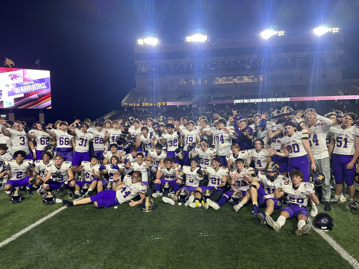 28-14! Your panthers are moving on to the State Semifinals game! #HoldTheRope