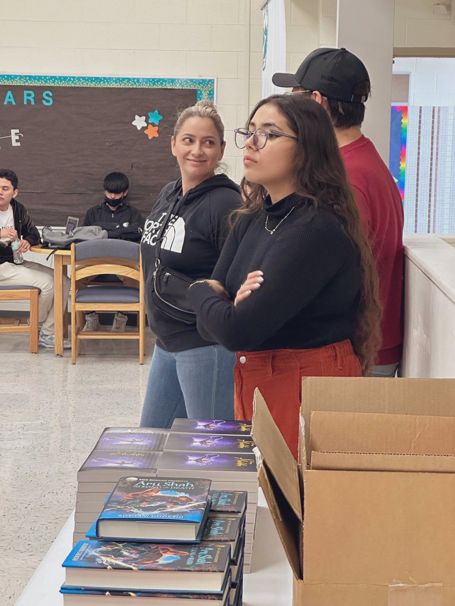 Day 4 of Symposiums: EPCC students visit our CCTA  students and share  their academic journey after high school. Thank you <a href="/jorgegomez101/">JoЯge Gomez</a> and team! We appreciate your book donations to our students. #College #Career #Technology #Academy #StudentCentered
#ReadingMatters