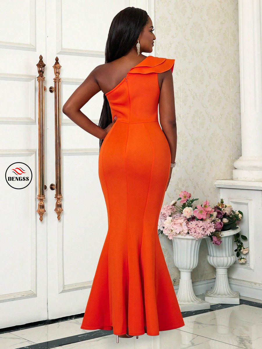 clothing66666's tweet photo. https://t.co/WrA6ZNA841 #DENGSS #fashion #style #love #instagood #like #beautiful #follow #clothing #model #beauty #happy #cute #shoes #shop #DENGSSFASHION
Color: Orange Pattern Type: Plain Type: Bodycon Details: Appliques, Zipper, Exaggerated Ruffle Neckline: Asymmetrical Ne... https://t.co/APynCv5cCh