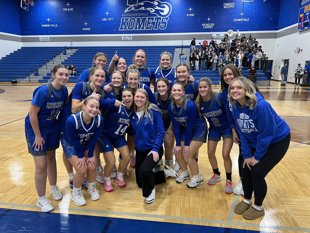 KoMetHoops's tweet photo. S/O to former @KoMetHoops alumi and JV Coach @HugebackLexi on picking up her first career coaching victory in a 56-28 win over Austin! https://t.co/IyMbr5jL3A