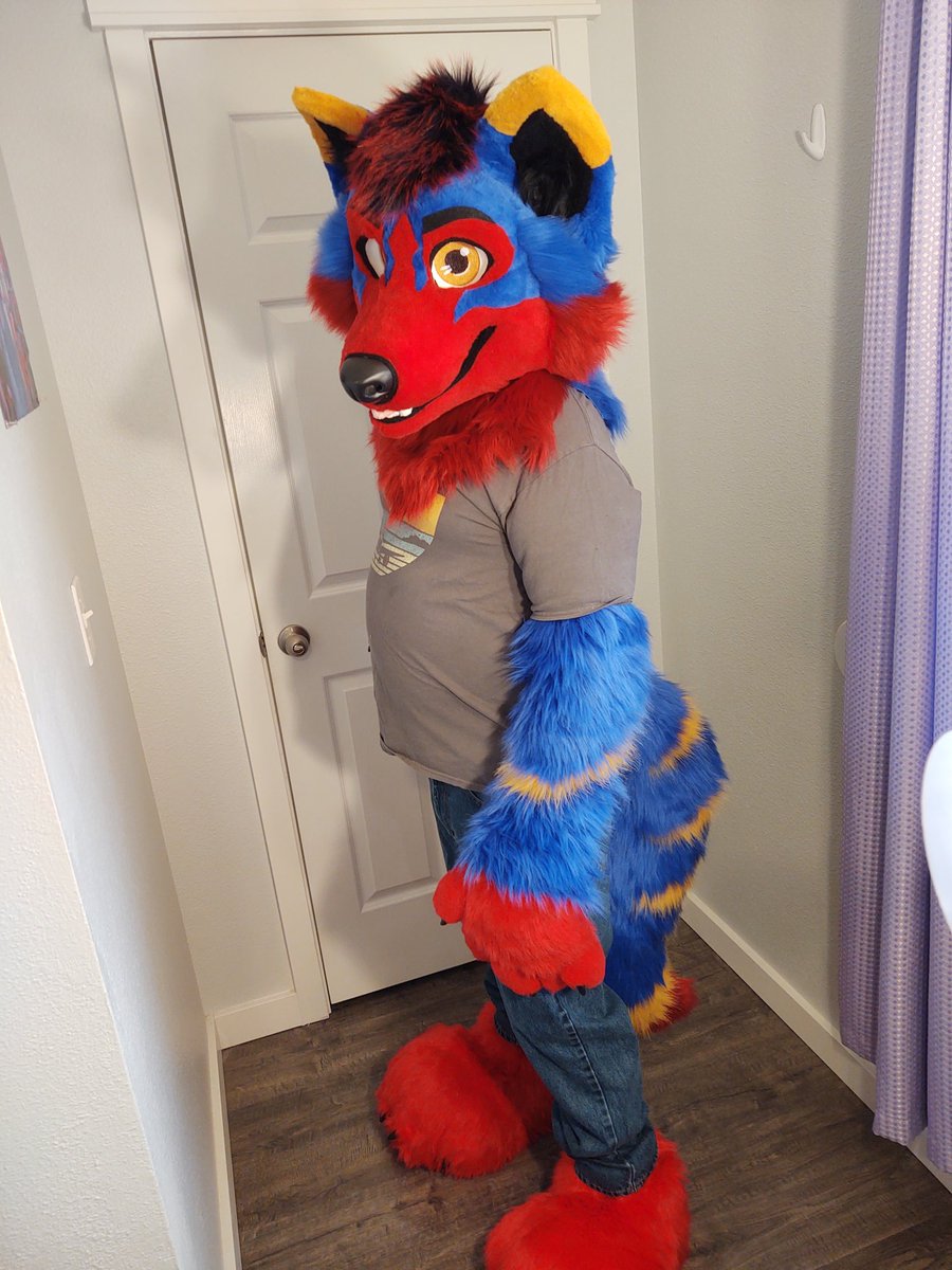 Desert Fizz Fursuits tweet media